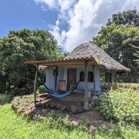 Finca Del Sol Eco Lodge Santa Cruz Exteriör bild